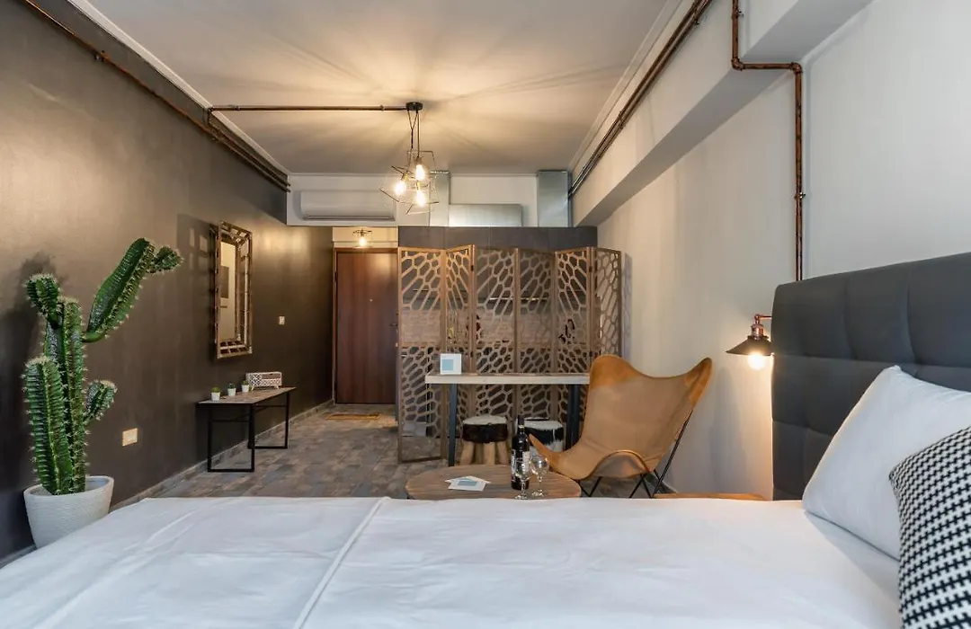 Amazing Apartments @ Aiolou Str.-1